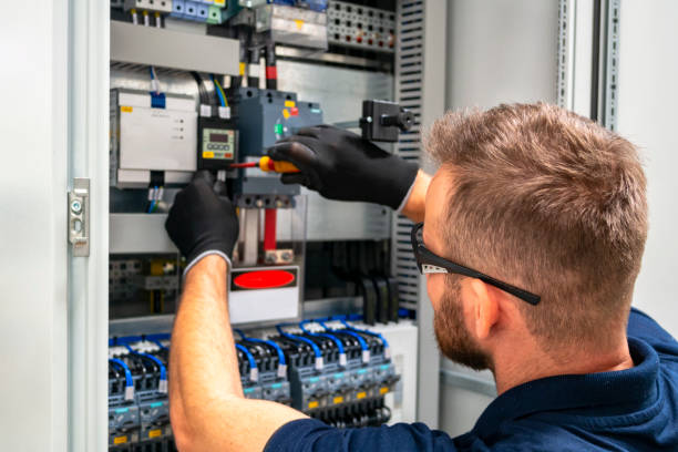 Best Electrician Near Me  in Moline, IL